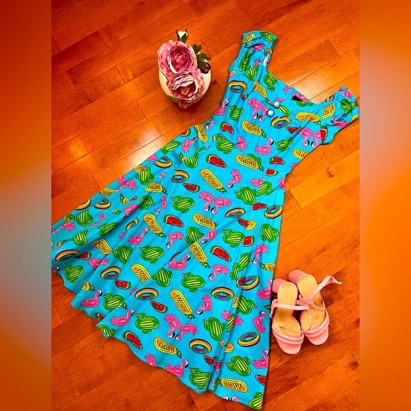 The Best Retro Pinup Dress EVER! - Picture 1 of 7